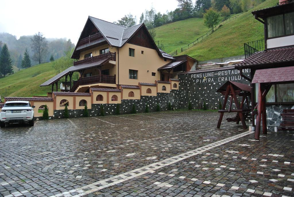 Pensiune Restaurant Piatra Craiului Dîmbovicioara Eksteriør billede